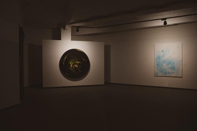 مرجان شکری با اشراق پروانه ها در گالری آریانا