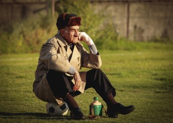 مربی اخلاق؛ پرویز خان دهداری فیلم شد!