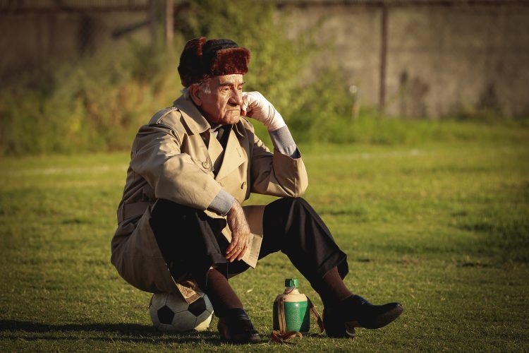 مربی اخلاق؛ پرویز خان دهداری فیلم شد!