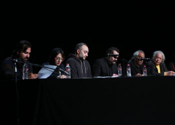 نمایش نامه خوانی «خانه خیابان مهر» برگزار شد/ لزوم حمایت از هنرمندان جوان و و ارج نهادن به هنرمندان پیشکسوت