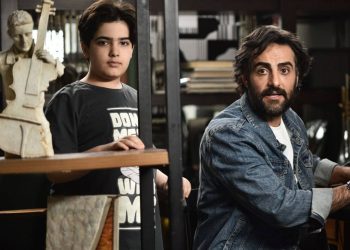 فیلم آغوش باز