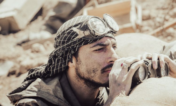 مجنون(مهدی شاه محمدی)؛ تخت!/تصنع انقطاع