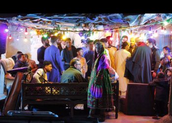 «از هرات تا تهران» آماده نمایش شد