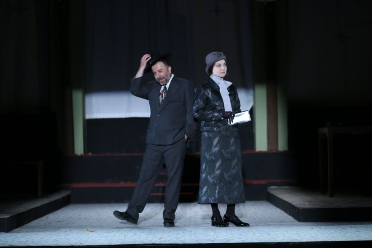 غلبه آوای بانوان بر کنسرت نمایش "کوچه عاشقی"+ویدیو