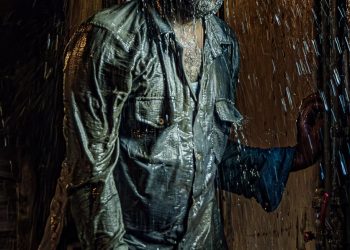 همکاری خالقان "یاغی" و "شنای پروانه" در "سیاه سنگ"