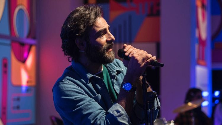 رونمایی از تیزر فیلم "آغوش باز" با بازی حامد کمیلی، محسن کیایی، گلاره عباسی و...+فیلم