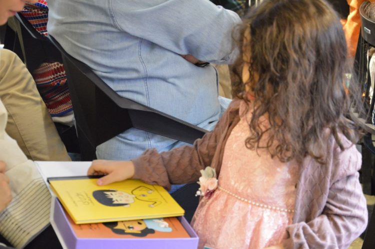 پنج عنوان کتاب از مجموعه انسانهای کوچک آرزوهای بزرگ رونمایی شد