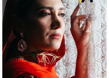 نیکی مظفری در قامت رابعه بلخی اولین شاعر زن پارسی