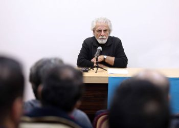 منوچهر شاهسواری