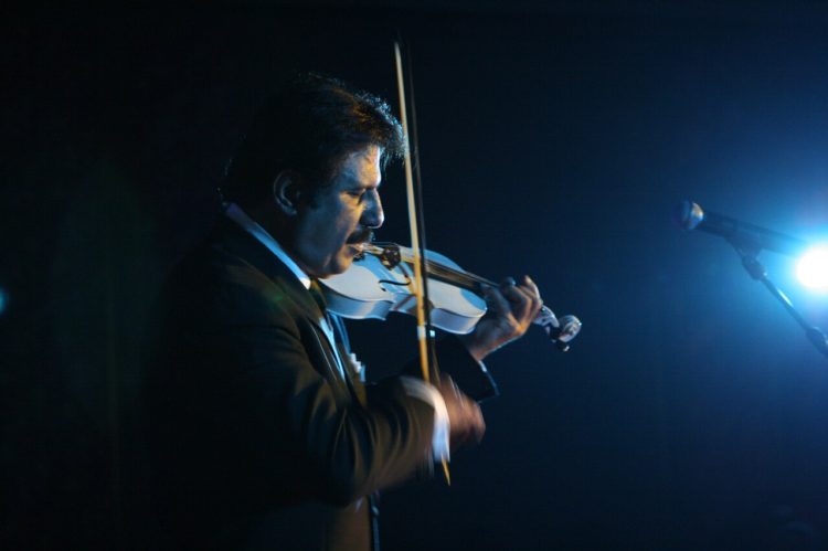 ازدواج پنجم بیژن مرتضوی یا نرگس فرخی