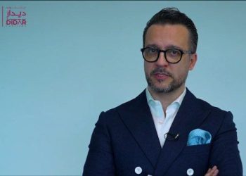 جلوی بریز و بپاش های بیهوده را بگیرید/عیارسنجی تخصصی و کیفیت‌گرا راهگشای ادامه مسیر هنرمندان ایرانی در شبکه نمایش خانگی / جشنواره «دیدار» یک فرصت تازه است