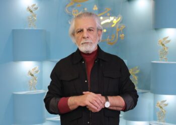 حرفهای منوچهر شاهسواری درباره احتمال اکران "قاتل و وحشی"، مورد عجیب سیمرغ مردمی "پیشمرگ"، تقسیم جوایز بین ارگان‌ها، وضعیت دبیری جشنواره فجر سال بعد و... 