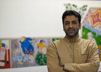 حرفهای هادی اسماعیلی مدیر موسسه پخش بهمن‌سبز درباره اکران نسخه‌ی سینمایی "پایتخت"، وضعیت اکران نوروز۴۰۴ و...