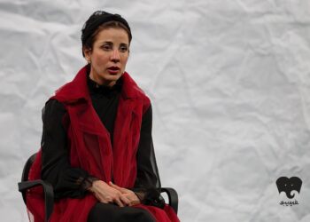 یک ماه پرمخاطب برای «یخ بستگی» سارا بهرامی و مجتبی پیرزاده/ نمایشی که شنبه‌ها سانس فوق‌العاده دارد  