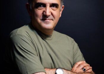 کارگردان نمایش تارتوف در گفت‌و‌گویی کوتاه عنوان می کند/من یک ایرانی‌نویسم