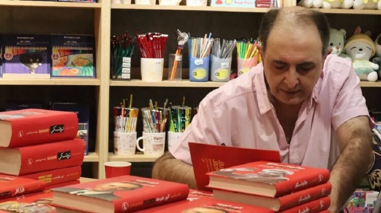 برپایی مراسم تشییع پیکر «بیژن اشتری» از مقابل خانه هنرمندان ایران