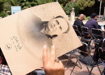 «بیژن اشتری» از مقابل خانه هنرمندان ایران تشییع شد