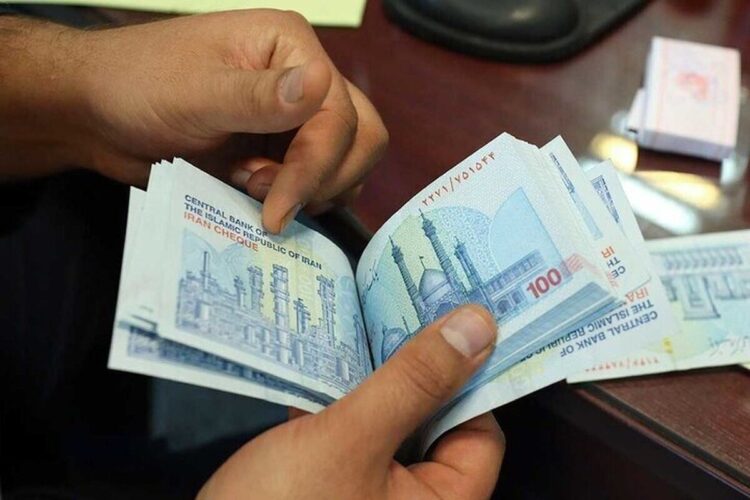 آیکون پول، بودجه