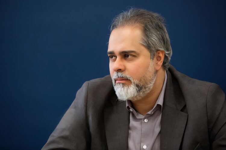 پاسخ کوبنده رائد فریدزاده به روسای خانه سینما+اعلام برنامه‌ی انتقال جشنواره جهانی فجر به شهرستان