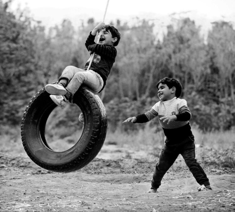بیست و ششمین نمایشگاه «دیوارها را برداریم...» برگزار می‌شود/ طبیعت، زبان مادری هر کودک است