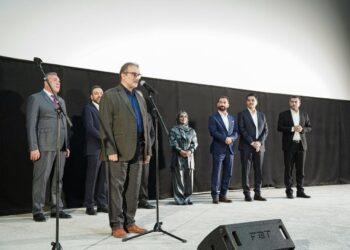 فیلم ماهی در قلاب