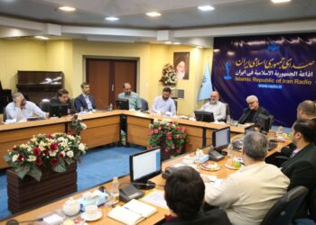تقویت همکاری میان رادیو و مرکز شعر و موسیقی/ پلی برای همافزایی فرهنگی در سازمان صدا و سیما