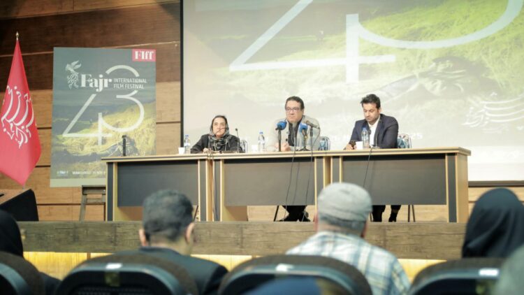 دیدار اصحاب رسانه شیراز با دبیر جشنواره جهانی فیلم فجر/شیراز امکانات کامل را برای میزبانی از جشنواره داراست