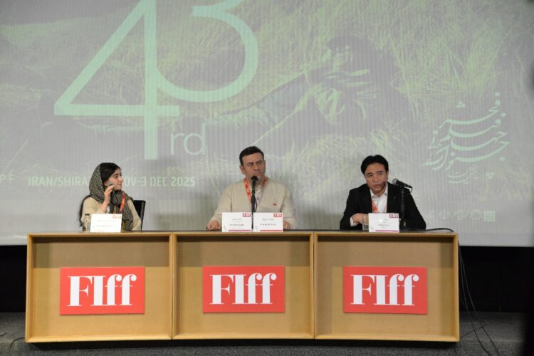 پنجره‌ای رو به واقعیت‌های احساسی-اجتماعی زنان/حرفهای کارگردان چینی درباره همکاری با نرگس آبیار در فیلم «چانگ آن، شی آن»