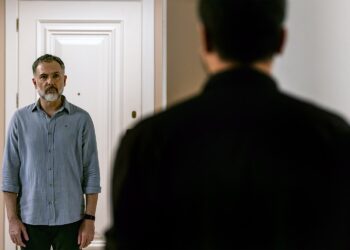 آماده‌سازی‌ فیلم اجتماعی معمایی «قمارباز» برای جشنواره فجر