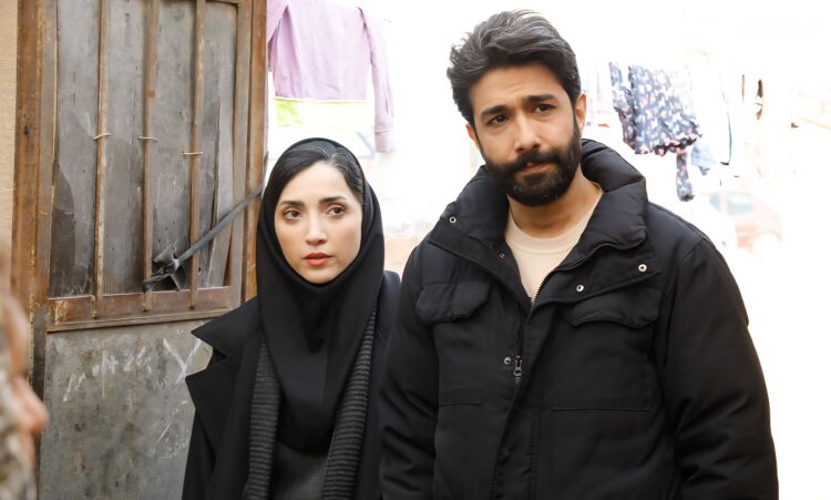 درباره‌ی فیلم «کارواش»(ساخته‌ی احمد مرادپور): سربار مردم!/قدرتِ زیرمیزی 