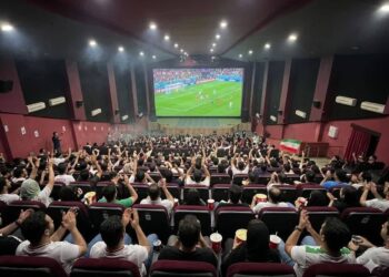 فروش بلیت پخش زنده فوتبال رکورد زد؛ ۲ ۱ میلیارد تومان تا غروب شنبه!